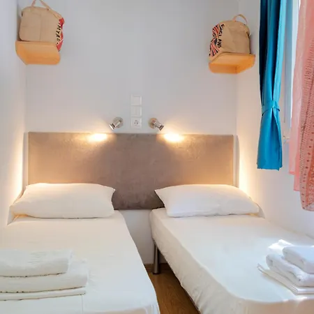 Armenistis & Κάμπινγκ *