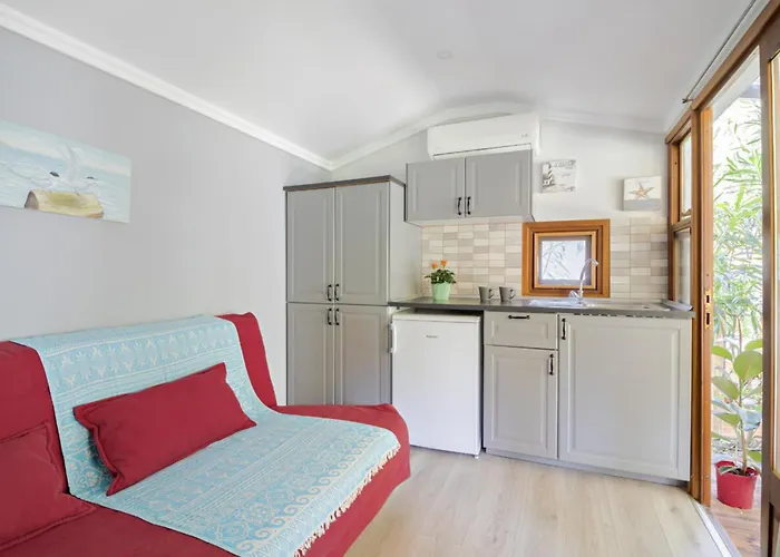 キャンプ場 Armenistis Mediterranean Camping Village サルティ