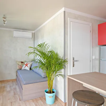 Armenistis & مكان تخييم