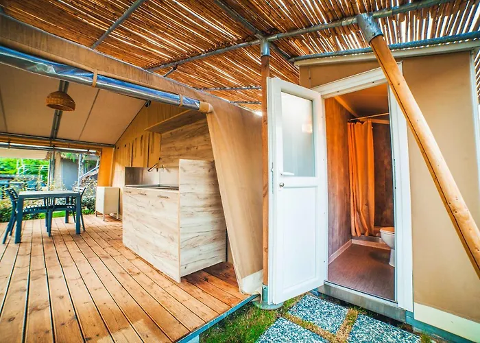 Camping Armenistis &