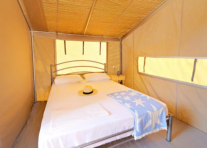 Armenistis Mediterranean Camping Village Kemp *